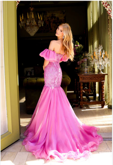 Ava Presley 39570 Size 10 Off-White