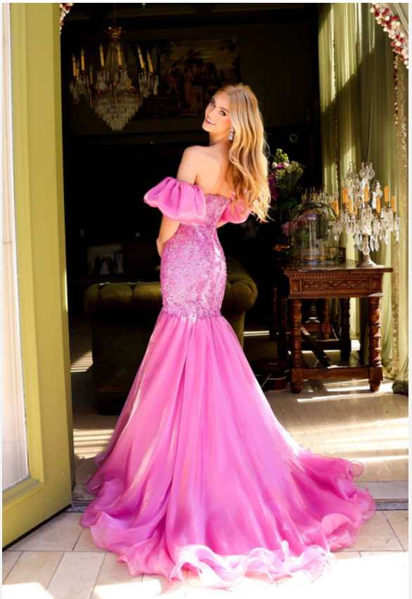Ava Presley 39570 Size 10 Off-White