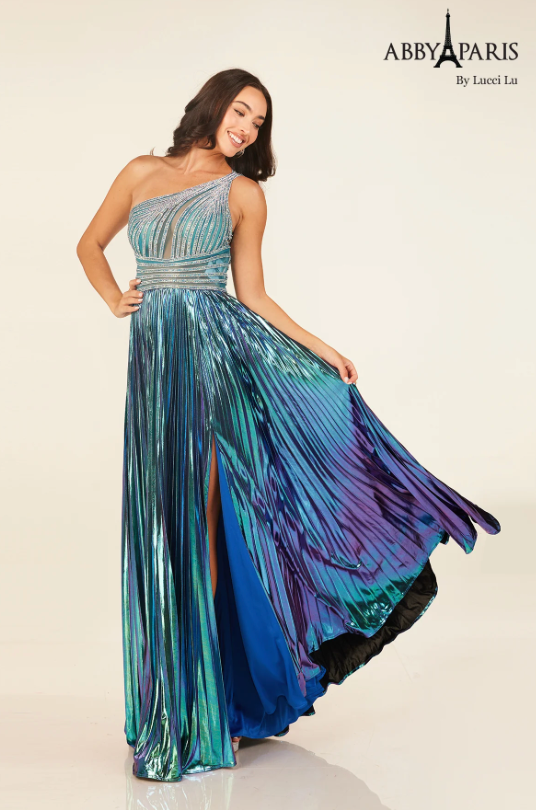 Lucci Lu 90289 Size 8 Purple